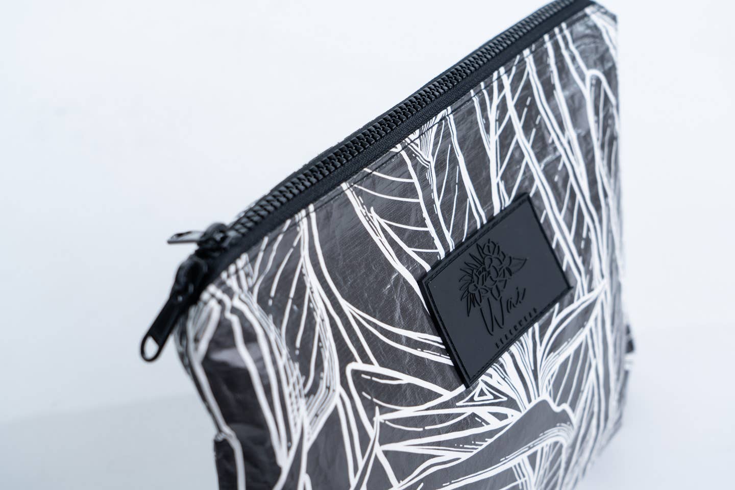 Wai Elements Wet Bag: Black Palm Midi Bag