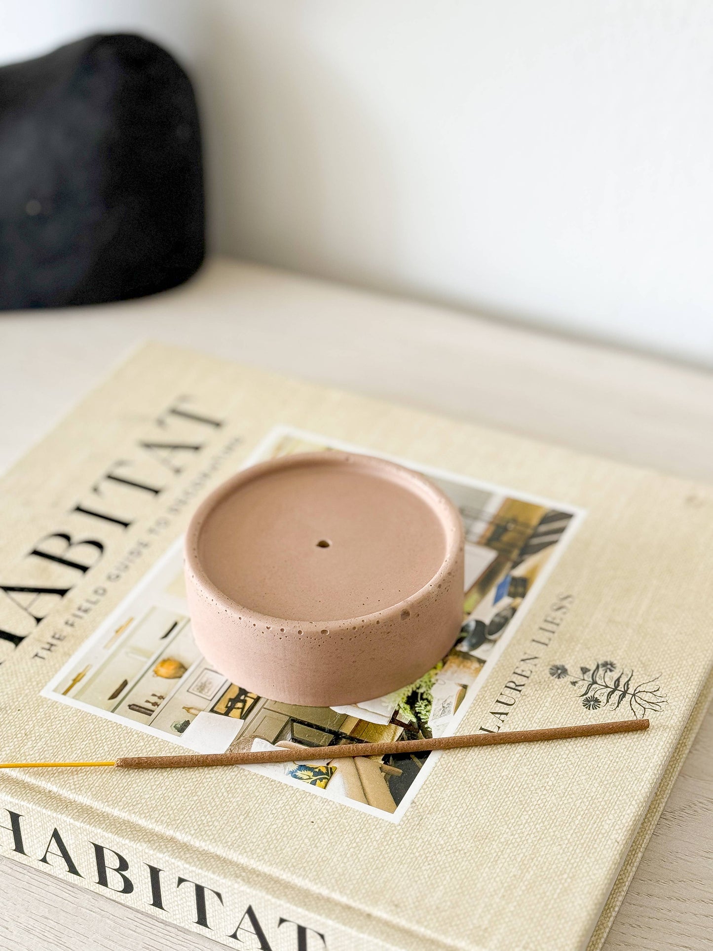 Jia Incense Holder