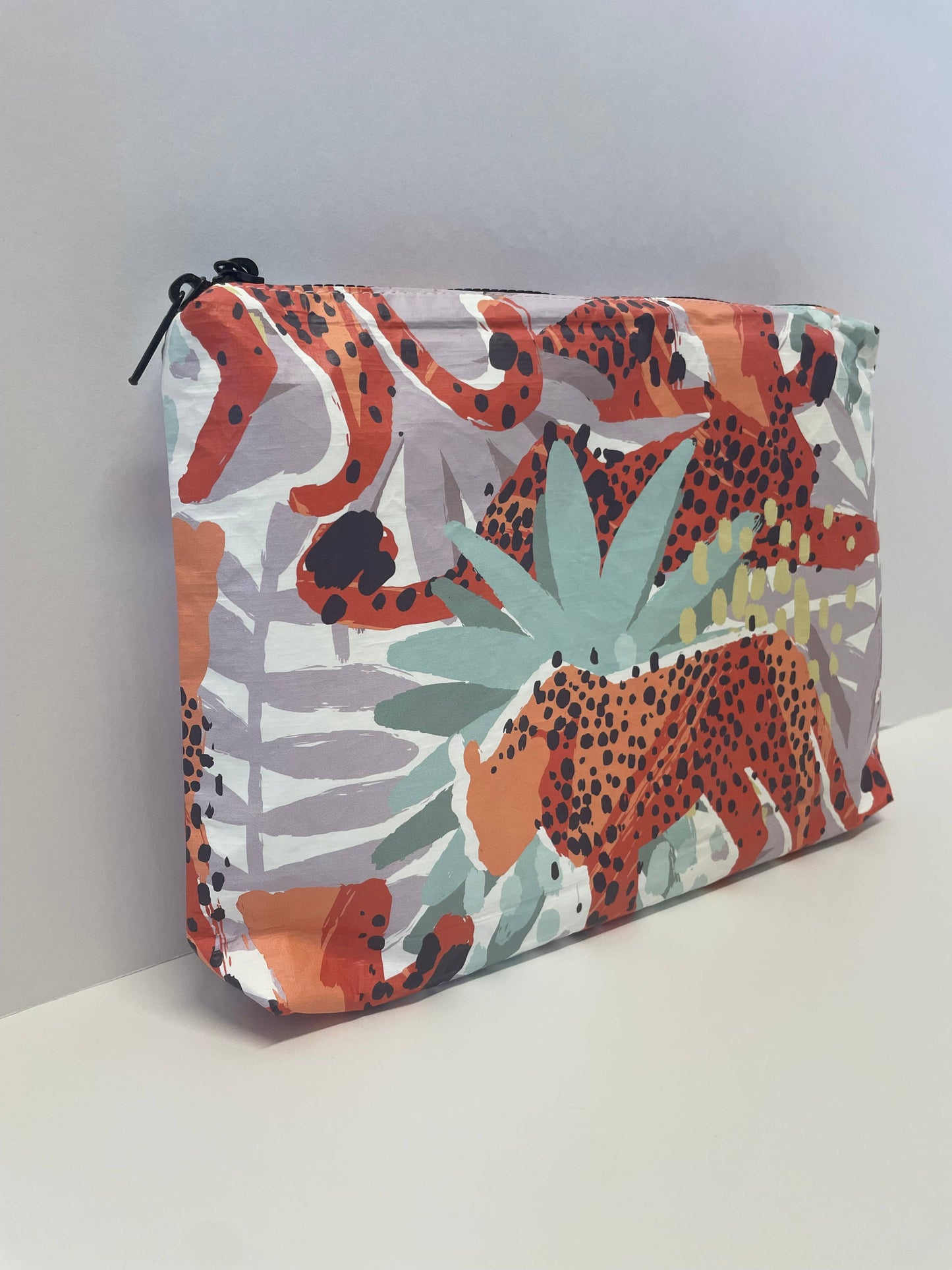 Wai Elements Wet Bag: Tiger Palms Midi Bag